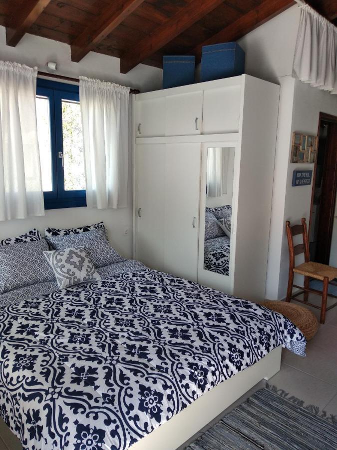 IVISKOS House, Megalo Horio village, Tilos Island Megálon Choríon Exterior foto